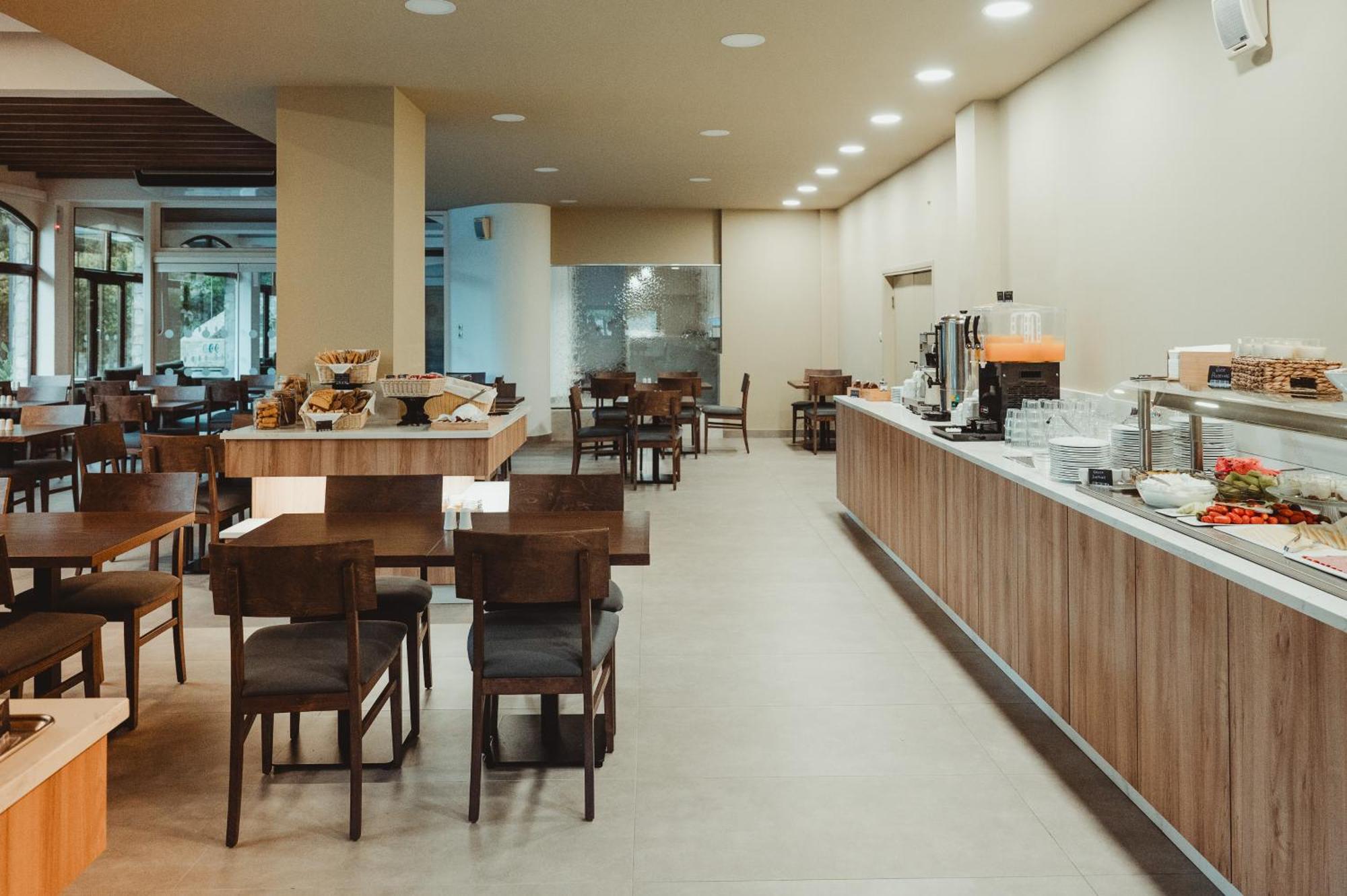 Idi Hotel Zarós Eksteriør bilde